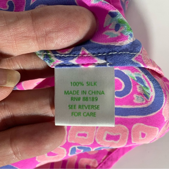 Lily Pulitzer Behind the Gates Iona Shell Top Silk Button Back Pink Purple Sz XS - Picture 16 of 16
